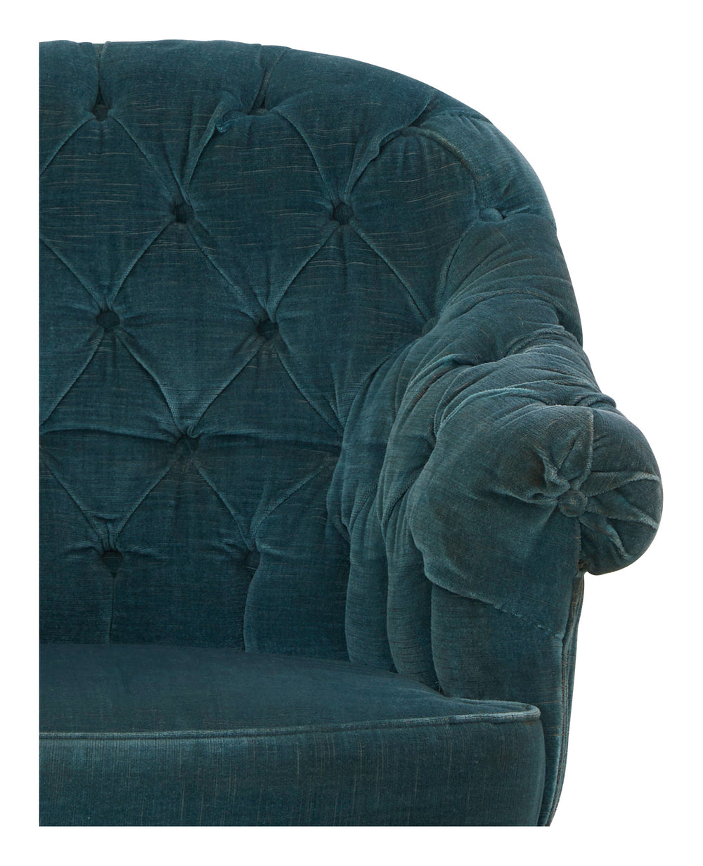 Antique Velvet Tufted Chair