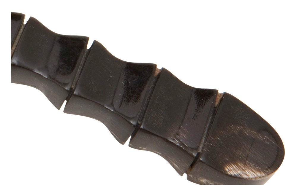 Carved Black Horn Spreader